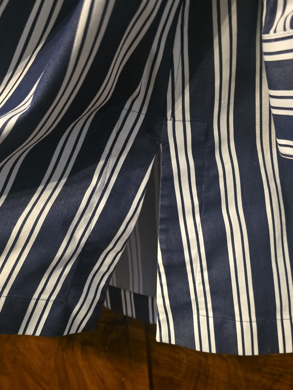 Chico's No Iron Striped Shirt Sz 3 - Picture 4 of 6